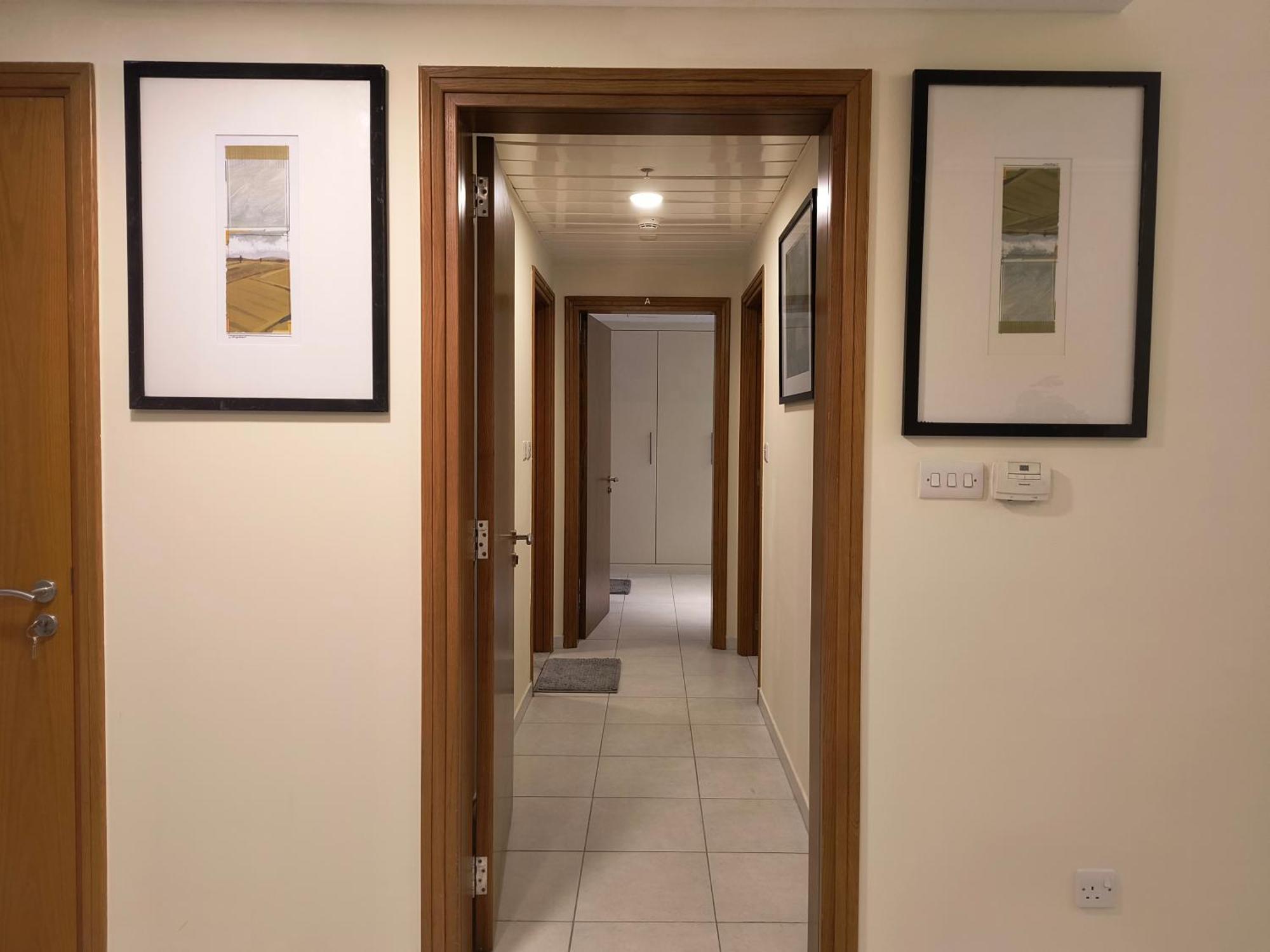 Trinity Holiday Homes - Sheikh Zayed Road Near To Financial Center Metro Station Dubai Exteriör bild