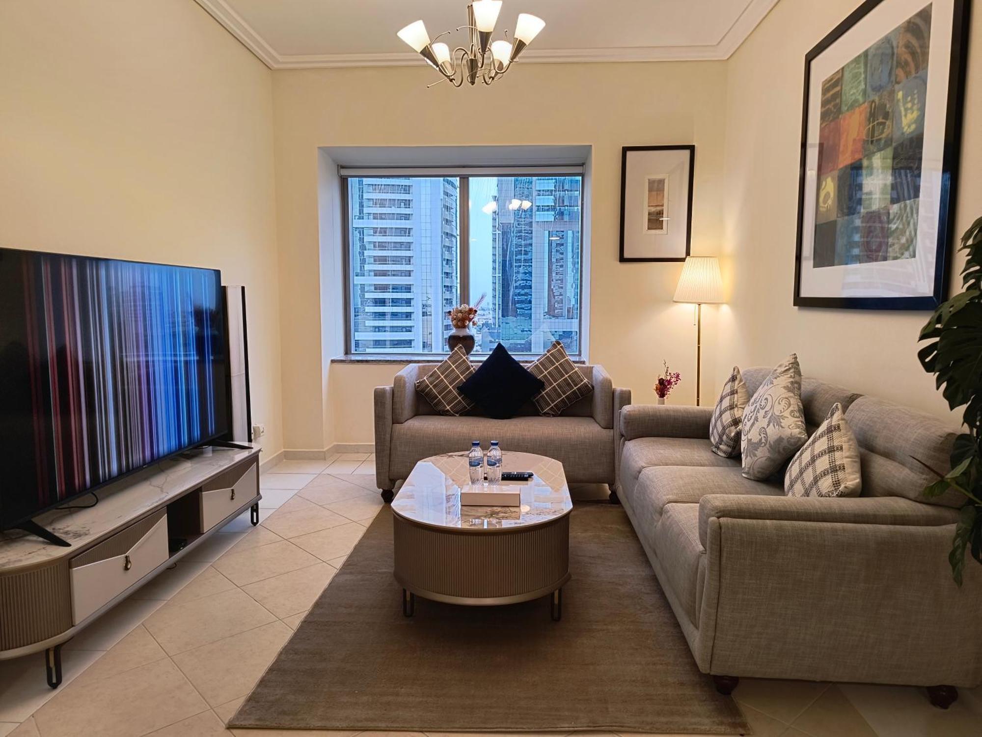 Trinity Holiday Homes - Sheikh Zayed Road Near To Financial Center Metro Station Dubai Exteriör bild